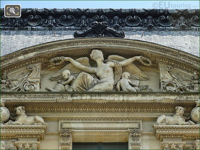 2nd pediment sculpture south facade Aile de Marsan
