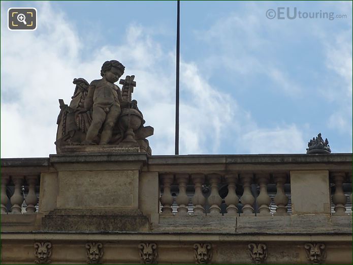 Navigation statue Aile en Retour Mollien Louvre
