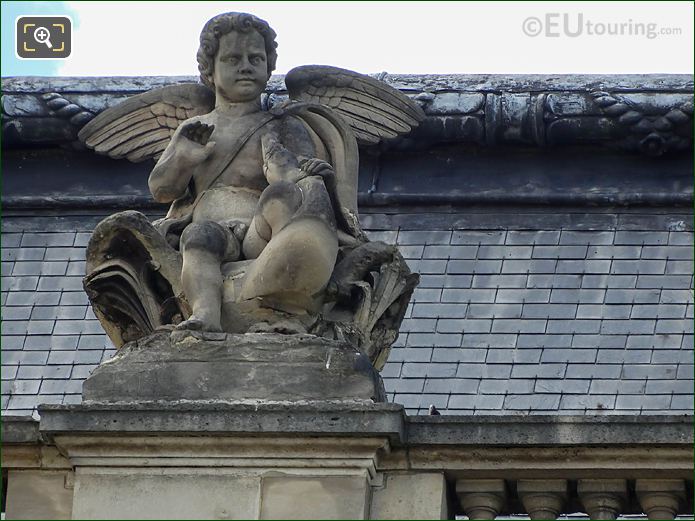 Amour statue, Pavillon des Etats, Musee du Louvre, Paris