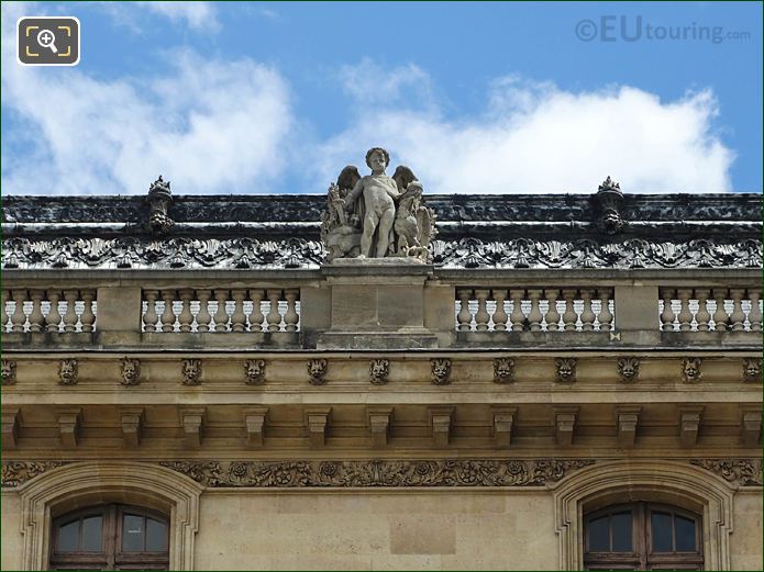 West facade Aile Henri II, L’Empire statue