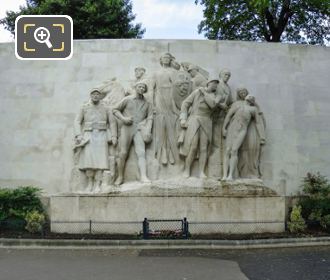 Panoramic of World War I monument at Place du Trocadero