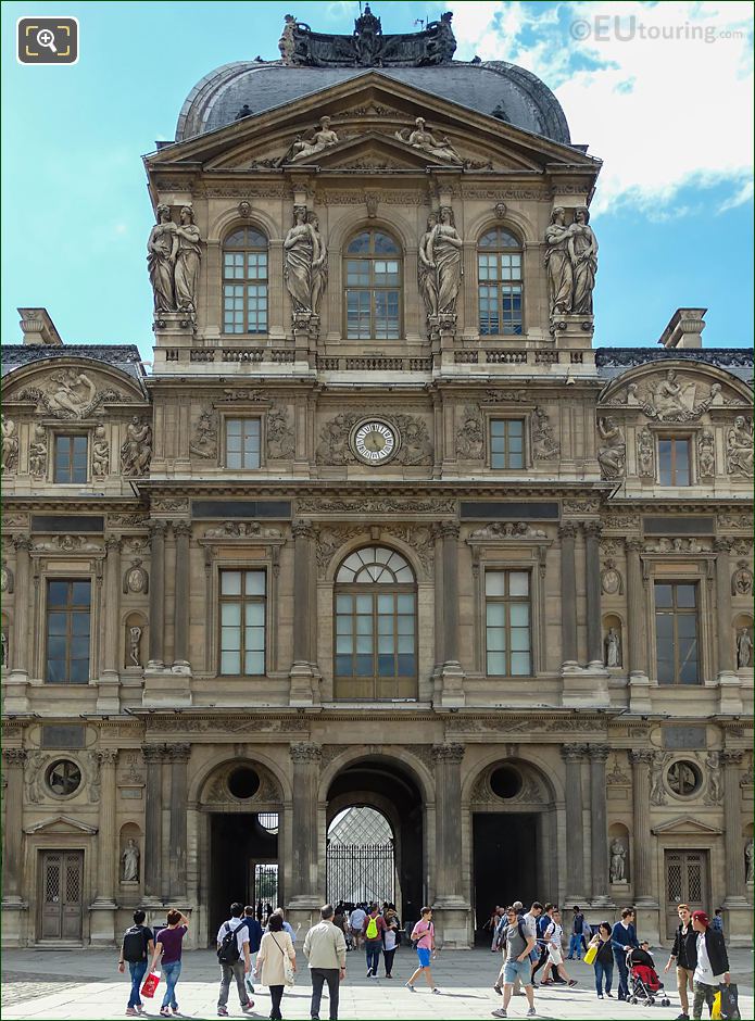 East facade Pavillon de l'Horloge, The Louvre Renommee statues