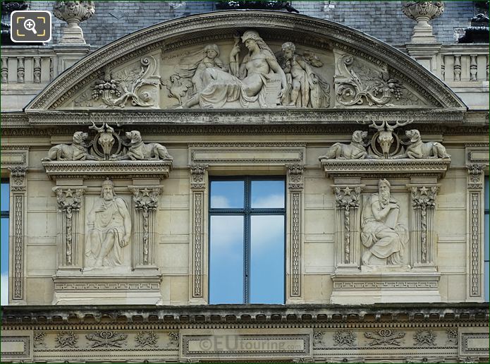 Aile de Marsan 5th window facade with Charlemagne sculpture