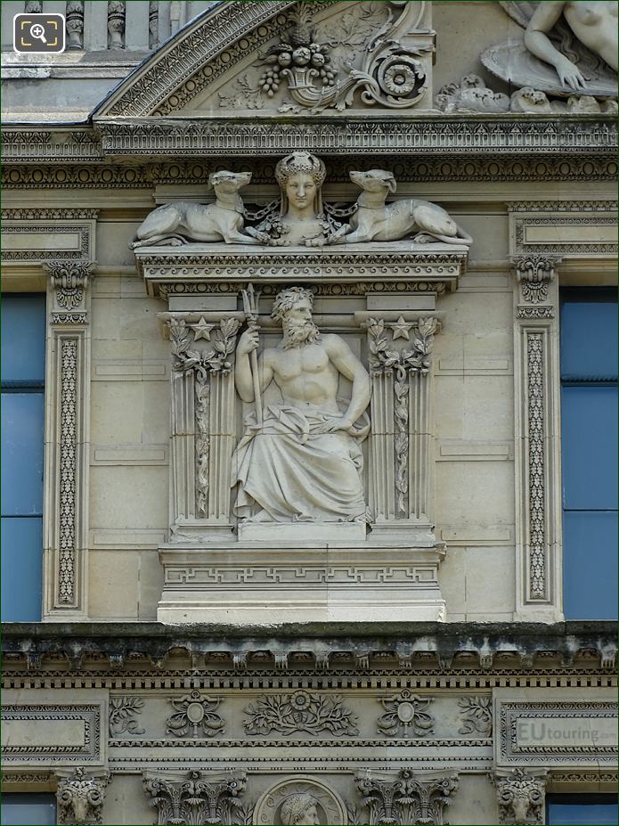 Aile de Marsan 6th window left side bas relief sculpture