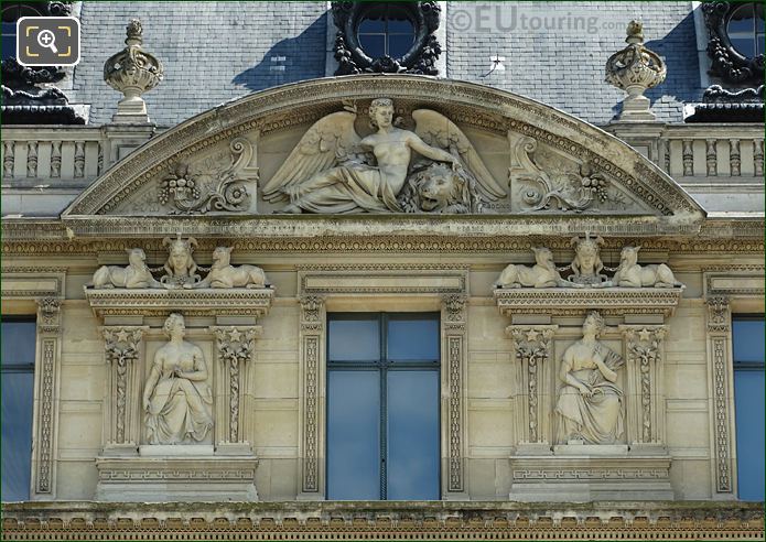 Aile de Marsan 8th window facade and Paix bas relief sculpture