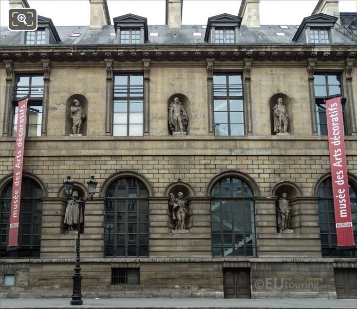 Aile de Rohan-Rivoli facade with statues, Rue de Rivoli, Paris