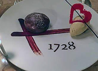 1728 Restaurant desset