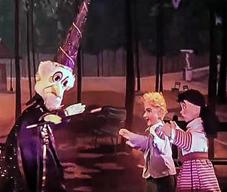 Theatre des Marionnettes hand puppet show