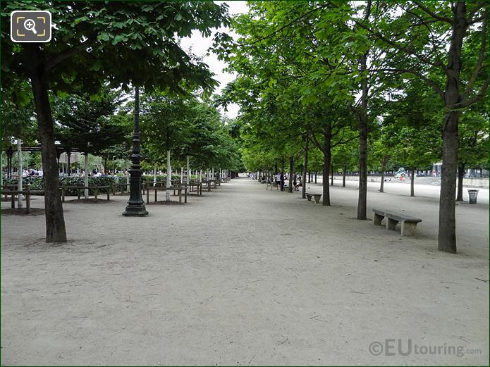 Allee des Feuillants looking NW in Jardin des Tuileries