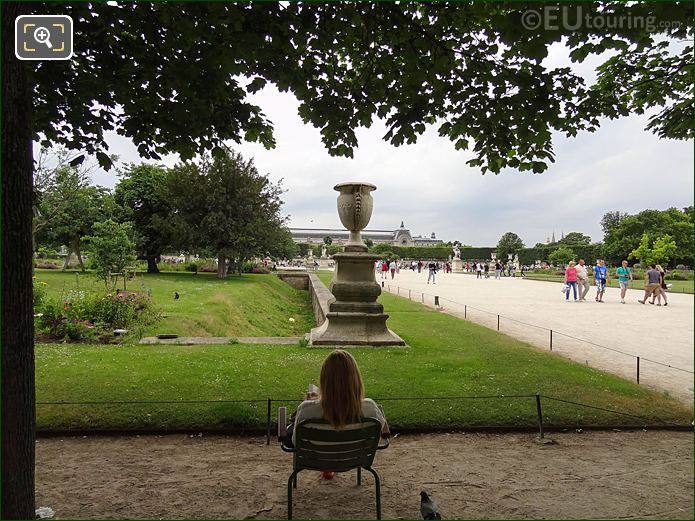 Petit Reserve Nord, Jardin des Tuileries looking SW