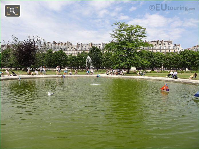 Model sailing boats on Vivier Nord, Tuileries Gardens
