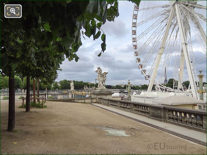 Terrasse du Jeu de Paume, Jardin des Tuileries looking SW