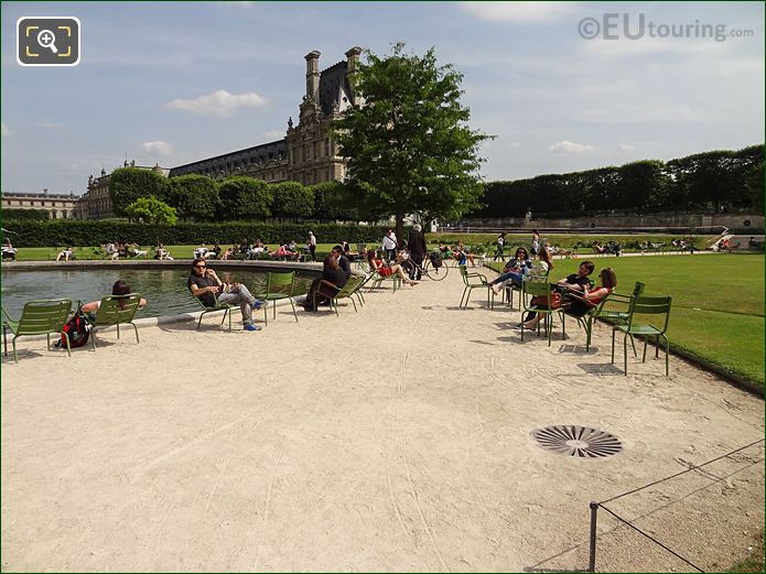 View SE past Vivier Sud pond to parterre in Jardin des Tuileries