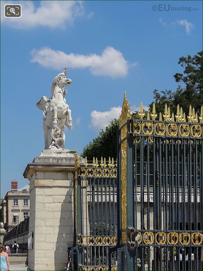 Along Western entrance Jardin des Tuileries