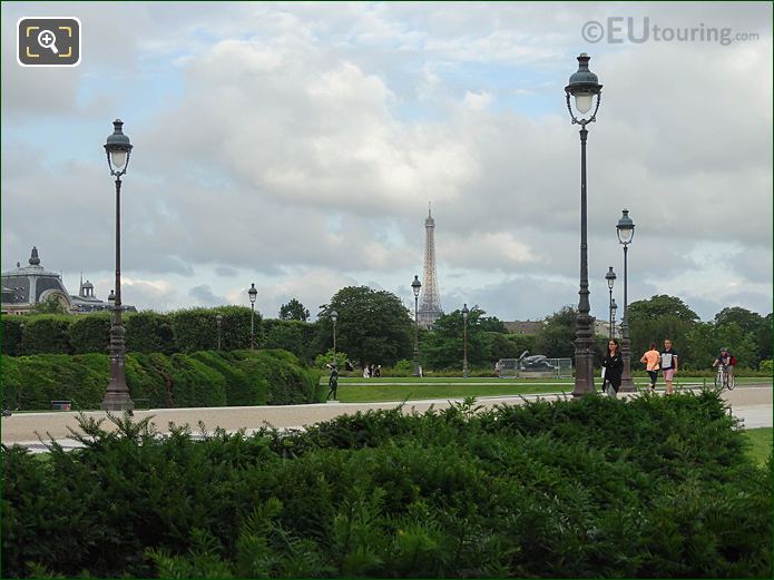 Carrousel Garden in Jardin des Tuileries looking SW