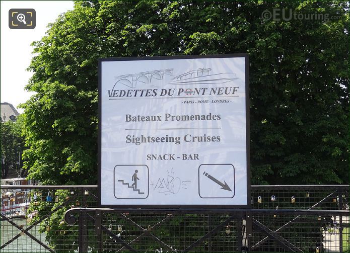 Vedettes du Pont Neuf sign at Square du Vert Galant