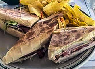 Versailles Avenue sandwich