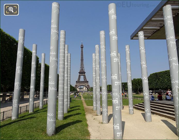 Wall For Peace in Paris