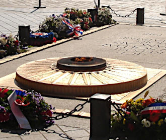 Eternal flame at Arc de Triomphe