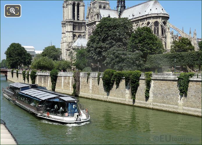 Bateaux Parisiens lunch cruise