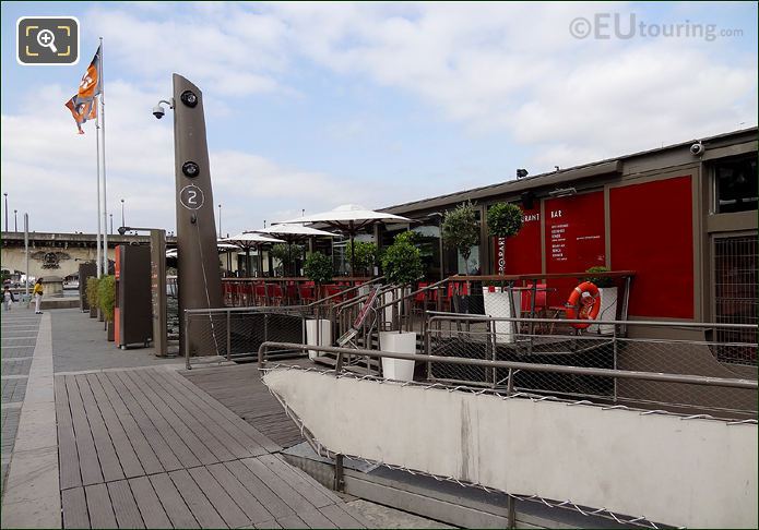 Le Bistro Parisien, Pontoon 2, Port de la Bourdonnais, Paris