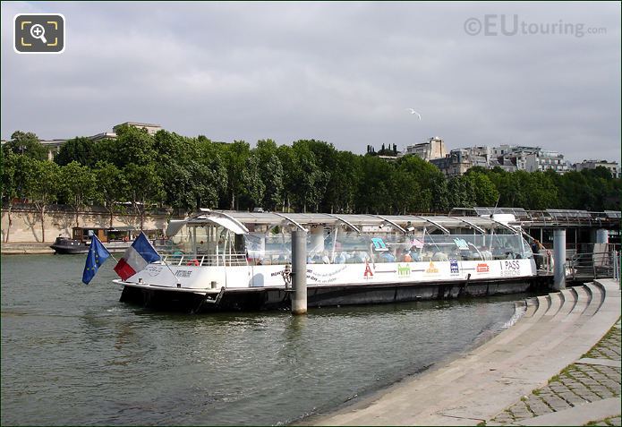 Batobus hop on and off water bus service