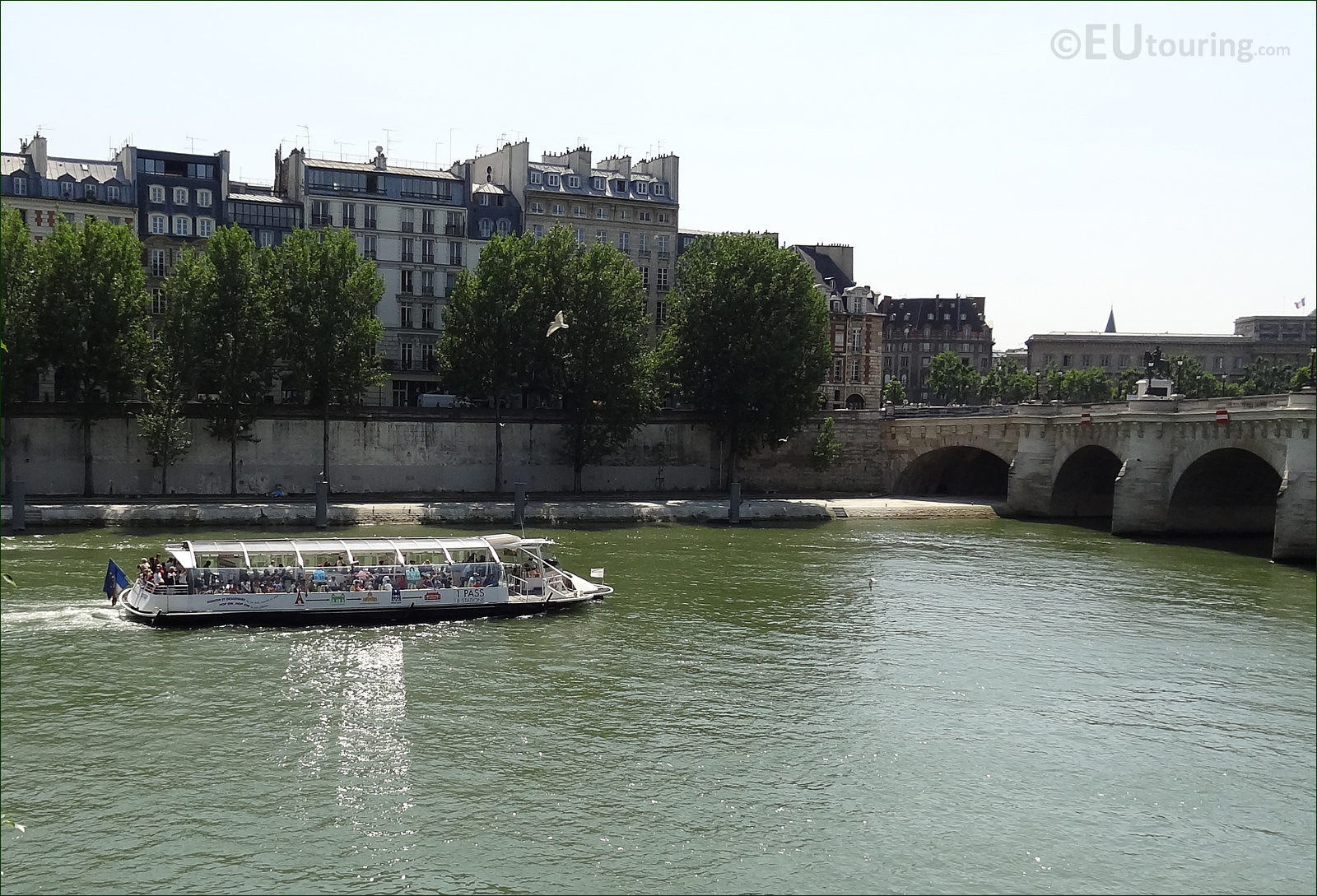 Photo Images Of The Batobus Water Bus In Paris - Image 29