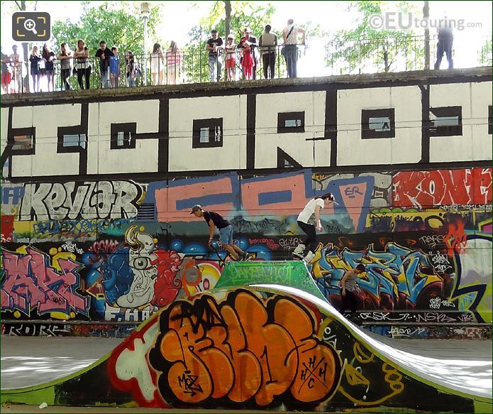 Skaters in Parc de Bercy skate park