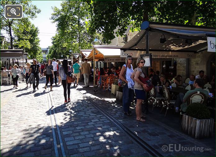 Locals and tourists Bercy Village