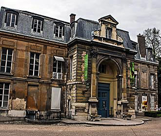 Facade of Cabinet d’Histoire du Jardin des Plantes