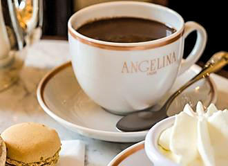 Cafe Richelieu Angelina hot chocolate