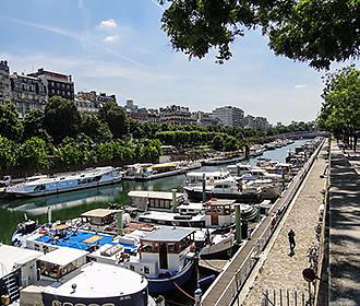 Canal Saint-Martin in Paris