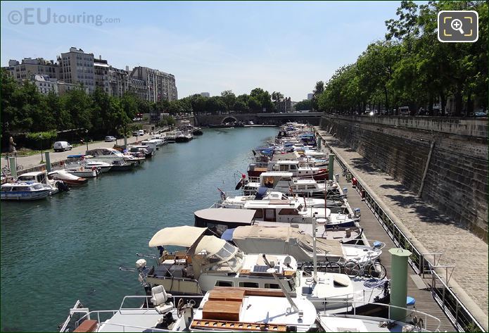 Canal Saint-Martin pleasure boats