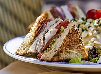 Carette Place des Vosges club sandwich