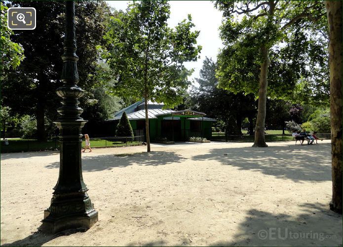 Marionnettes theatre Champ de Mars Paris