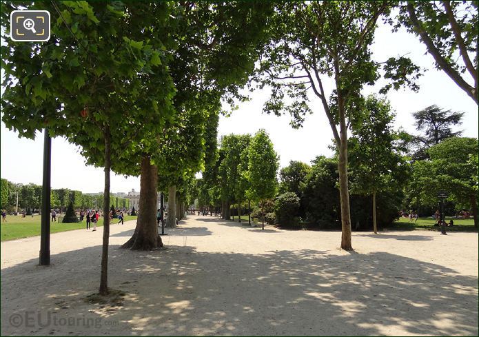 Champ de Mars public gardens