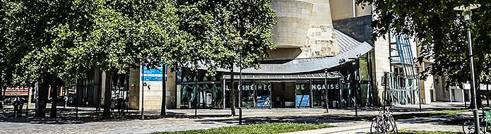 La Cinematheque Francaise in Parc de Bercy