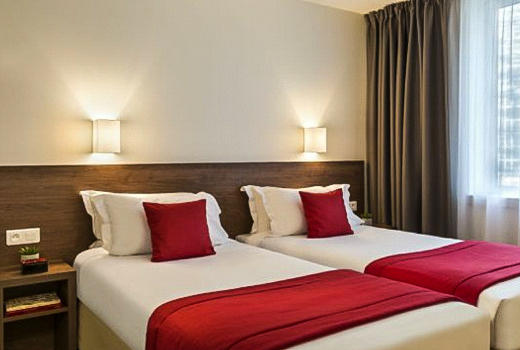 Citadines Place d'Italie twin room