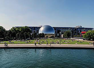 Canal de l'Ourcq and Cite des Sciences et de l’Industrie