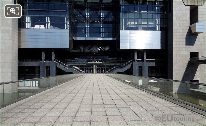 Cite des Sciences museum entrance