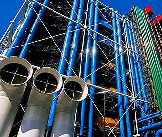 Pipe construction on the Pompidou Centre