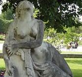 Images of Mort de Lais statue