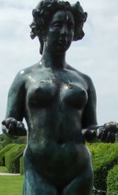 Images of Pomone statue