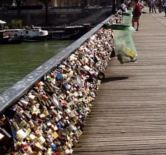 Images of Pont des Arts before 2015