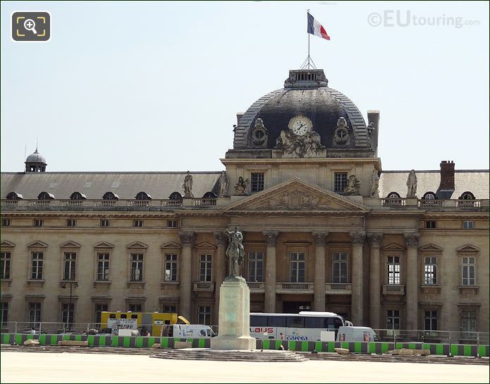 Ecole Militaire front entrance