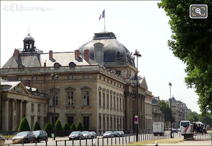 Ecole Militaire side view