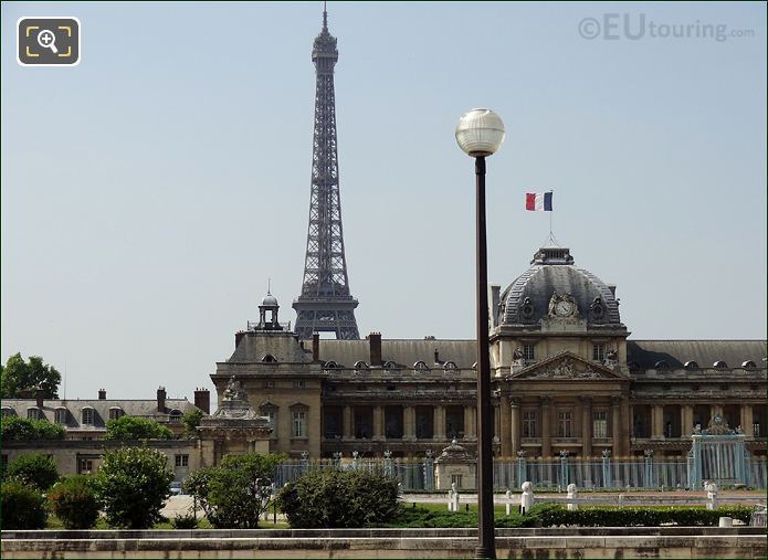 Ecole Militaire and rear blue fencing