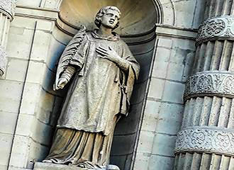 Saint Etienne statue on Eglise Saint-Etienne-du-Mont