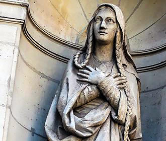 Saint Genevieve statue on Eglise Saint-Etienne-du-Mont