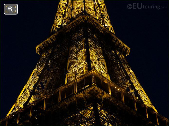 Eiffel Tower lights
